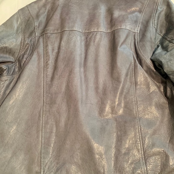 SOLD - Picture 3 of 4